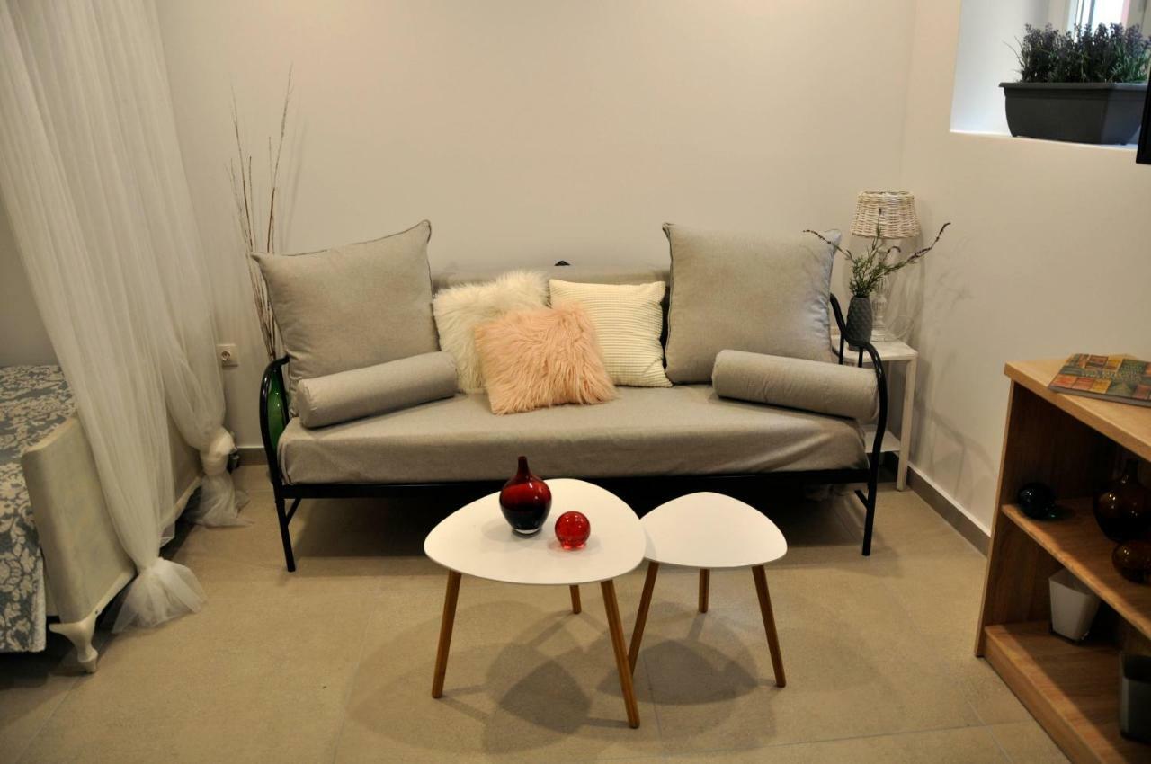 Pieri Apartment *